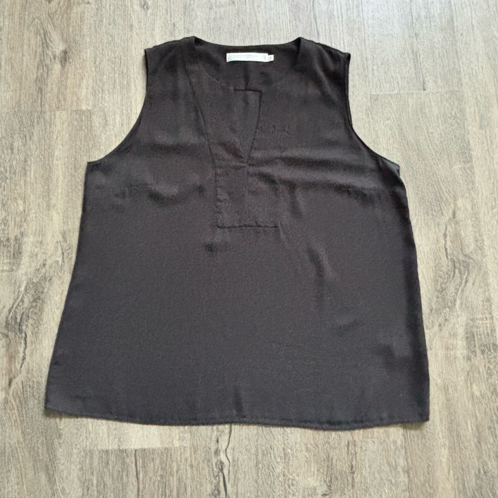 🌸 2 for $20 🌸 Simon’s sleeveless blouse